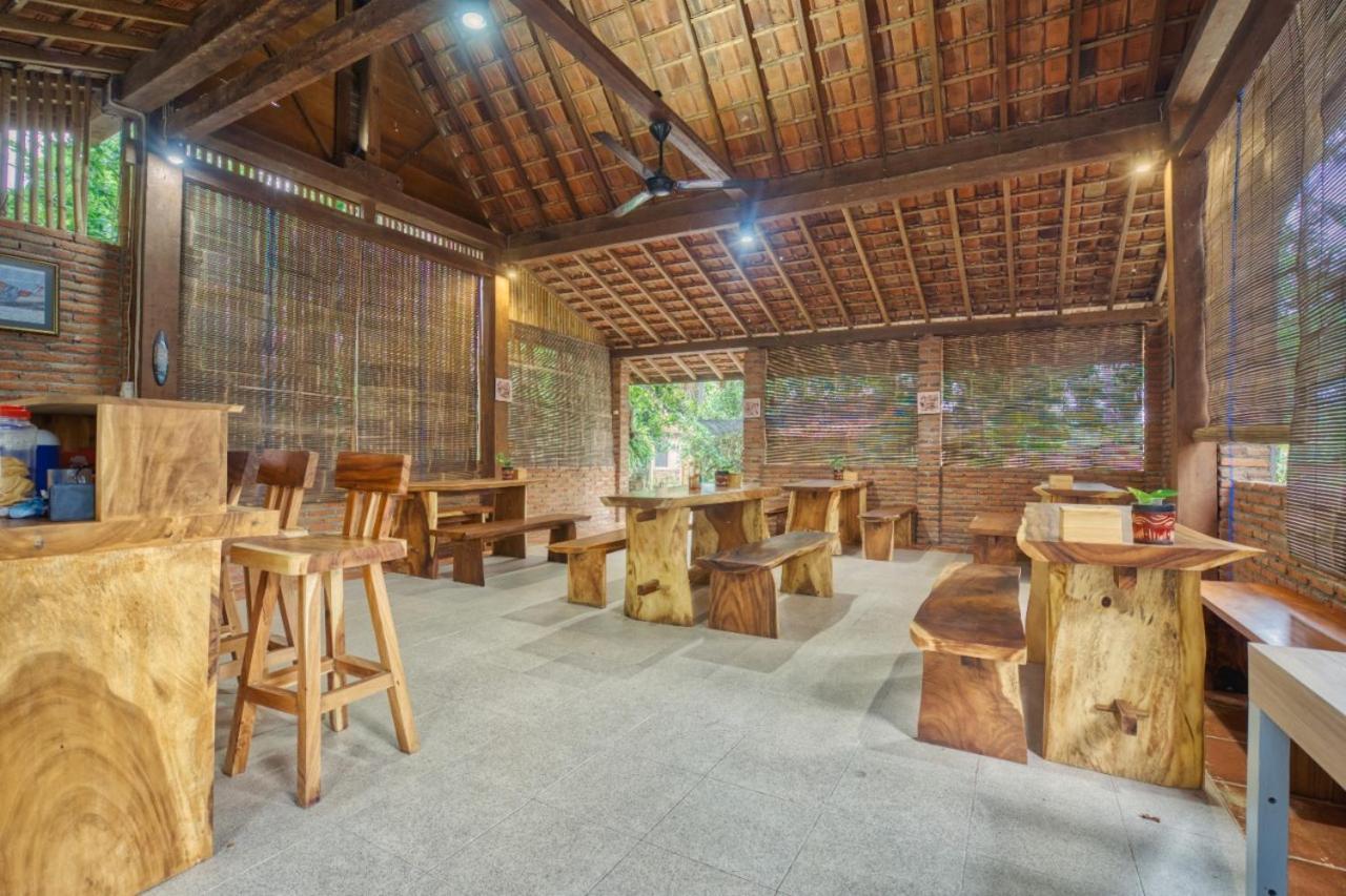 Bata Merah Homestay Баньювангі Екстер'єр фото